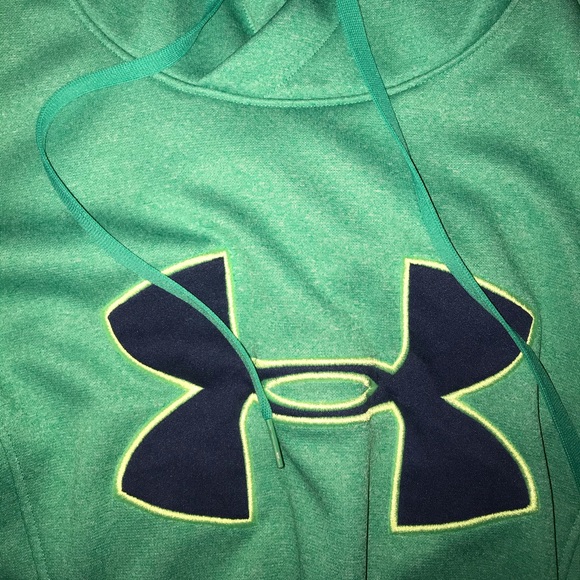 UNDERARMOUR SWEATER - Picture 2 of 4